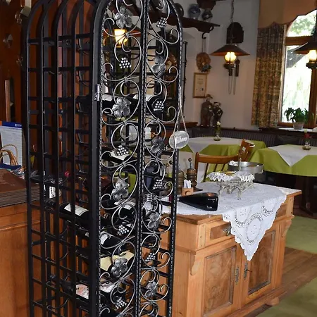 بيت ضيافة Hotel-restaurant Ochsen