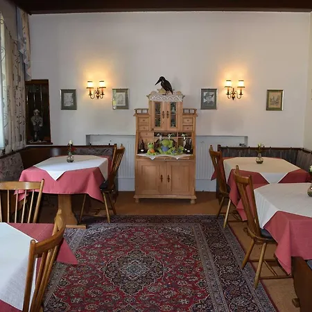 Hotel-restaurant Ochsen بيت ضيافة